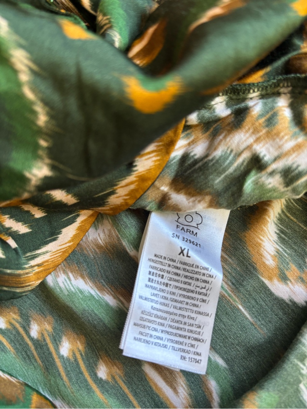 Farm Rio Pineapple Ikat Wrap Midi Dress Green Asymmetric Tropical Size XL - Picture 11 of 12